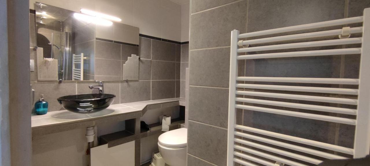 Gites De L'Isle Centre-Ville - Wifi Fibre - Netflix, Disney, Amazon - Sejours Pro Chateau-Thierry Exterior photo